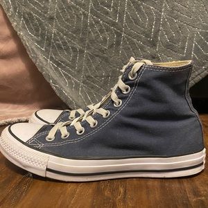 Converse Chuck Taylor All Star Hi Sneaker - Navy